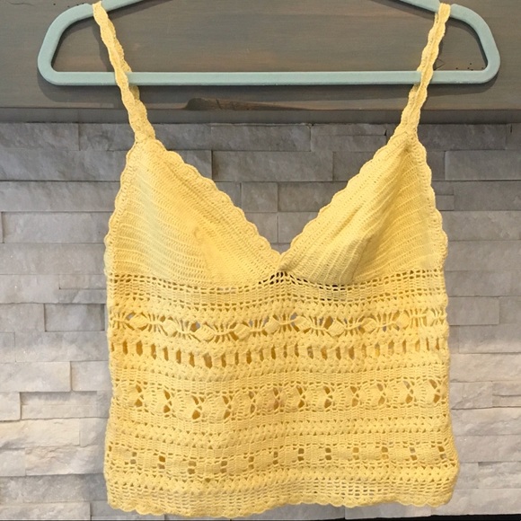 VS MODA INTERNATIONAL CROCHETED TOP SIZE SMALL - Picture 2 of 5